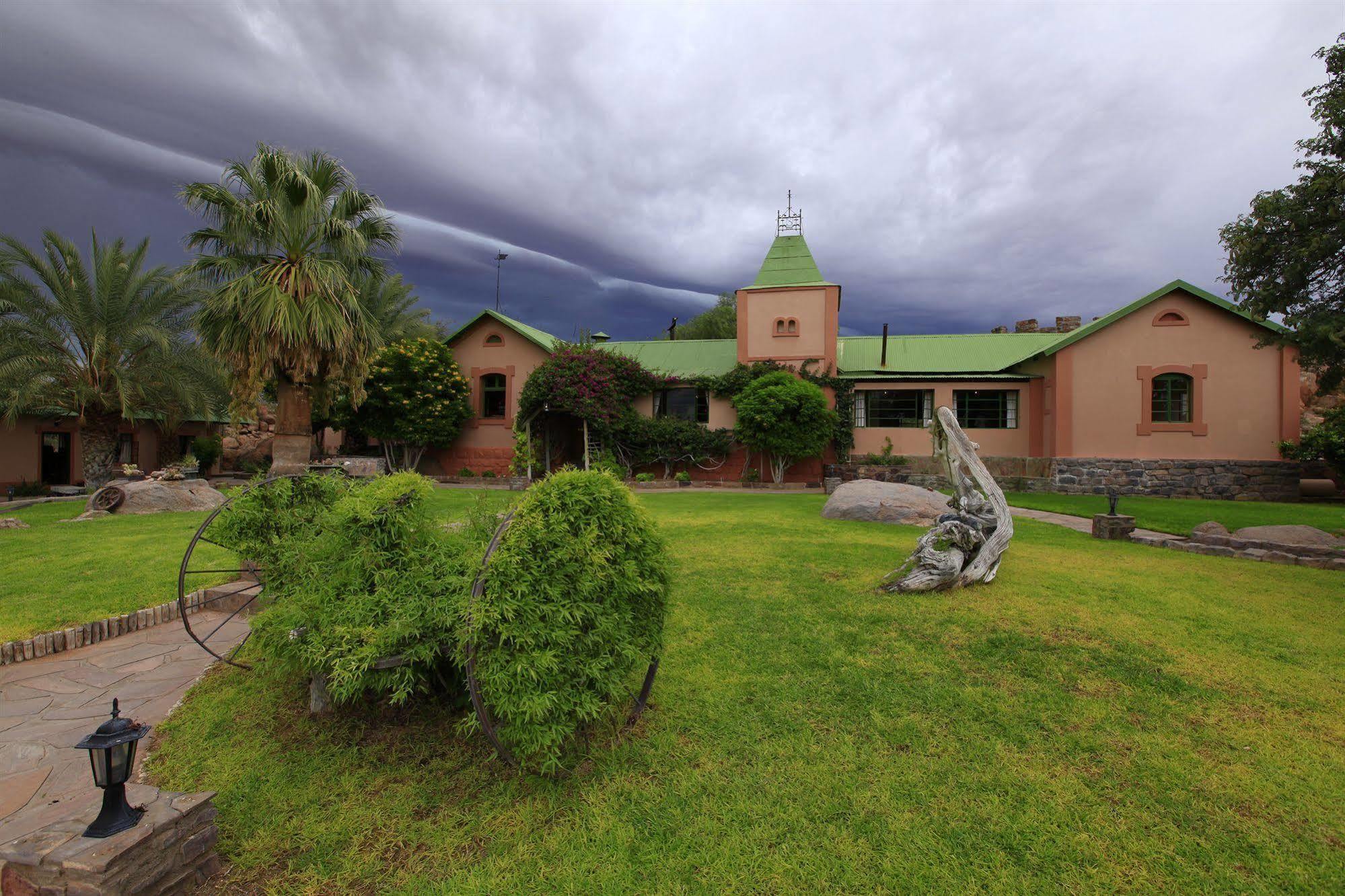 Gondwana Canyon Lodge Kanebis Eksteriør billede