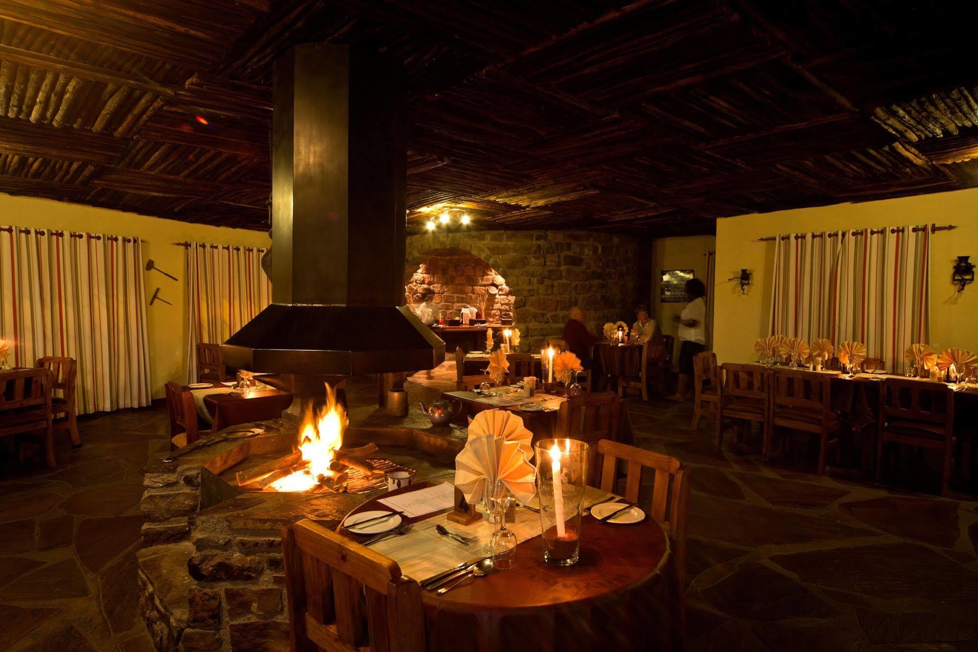 Gondwana Canyon Lodge Kanebis Eksteriør billede